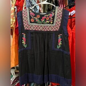 Floreat Anthropologie embroidered blouse